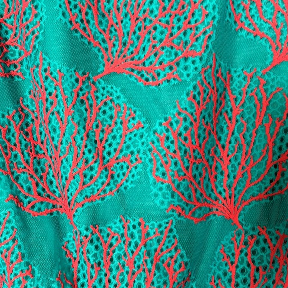 Lilly Pulitzer Cee cee dress Snorkel Blue Coral Mesh Lace size 4 - Picture 2 of 4